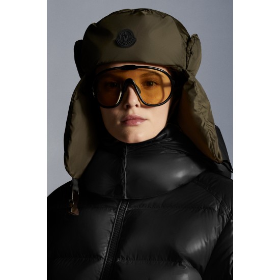 2022 MONCLER Maire Short Down Jacket Womens Hooded Down Puffer Coat Winter Outerwear Black