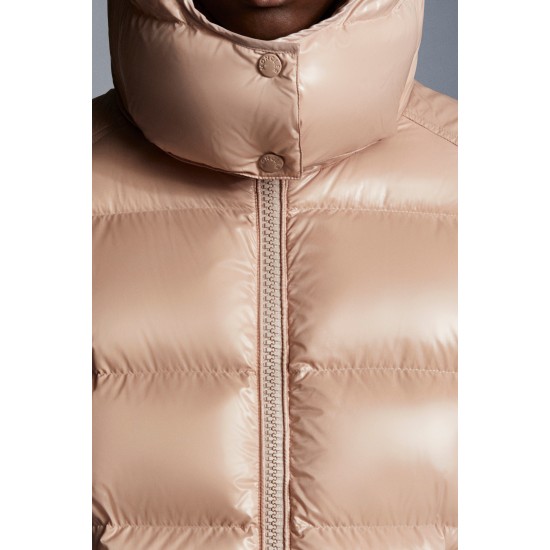 2022 MONCLER Maire Short Down Jacket Womens Hooded Down Puffer Coat Winter Outerwear Pink