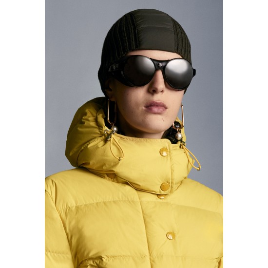 2022 Moncler Avoine Short Down Jacket Women Down Puffer Coat Winter Outerwear Sulphur Yellow