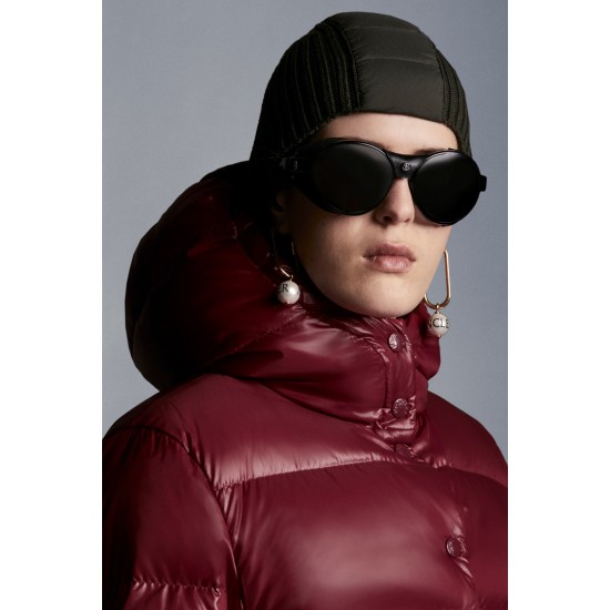 2022 Moncler Bardanette Short Down Jacket Women Down Puffer Coat Winter Outerwear Garnet Red