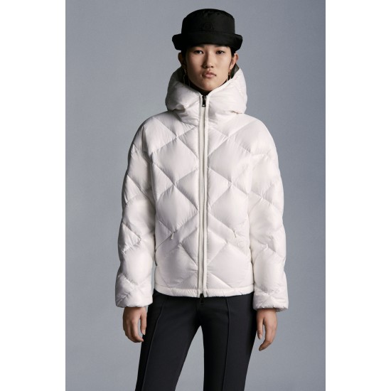 2022 Moncler Egilope Short Down Jacket Women Down Puffer Coat Winter Outerwear White