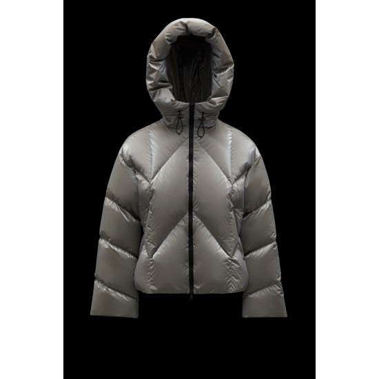 2022 Moncler Frele Short Hooded Down Jacket Women Down Puffer Coat Winter Outerwear Light Grey