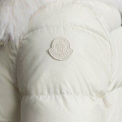 2022 Moncler Meaban Fur Collar Short Down Jacket Women Down Puffer Coat Winter Outerwear White