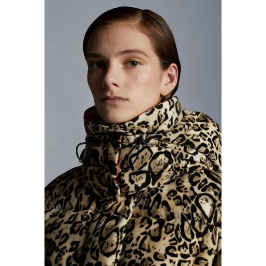 2022 Moncler Parana Short Down Jacket Women Down Puffer Coat Winter Outerwear Animal Print