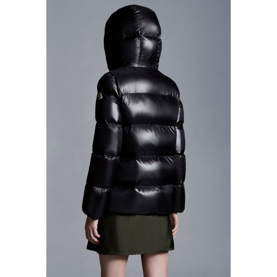 2022 Moncler Seritte Parka Short Down Jacket Women Down Puffer Coat Winter Outerwear Black