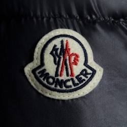 2022 Moncler Seritte Parka Short Down Jacket Women Down Puffer Coat Winter Outerwear Night Blue