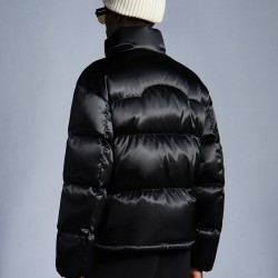 8 MONCLER PALM ANGELS Yountville Short Down Jacket Womens Down Puffer Coat Winter Outerwear Black