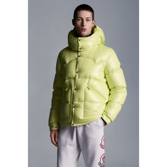 2022 Moncler Coutard Short Down Jacket Mens Winter Puffers Down Coat Outerwear Cream Yellow