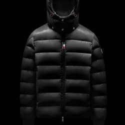 2022 Moncler Cuvellier Short Down Jacket Mens Winter Puffer Down Coat Outerwear Black