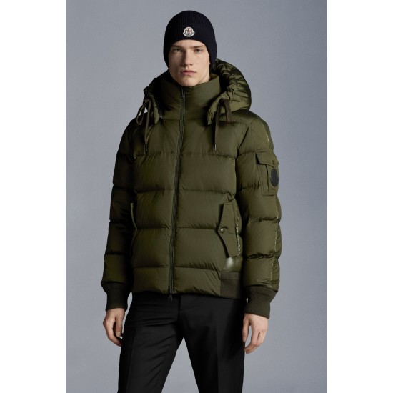 2022 Moncler Deschamps Short Down Jacket Mens Zip Up Hooded Down Puffer Coat Winter Outerwear Army Green