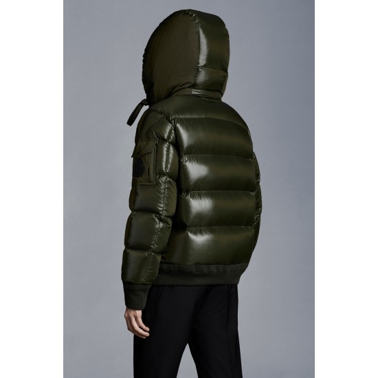 2022 Moncler Deschamps Short Down Jacket Mens Zip Up Hooded Down Puffer Coat Winter Outerwear Army Green