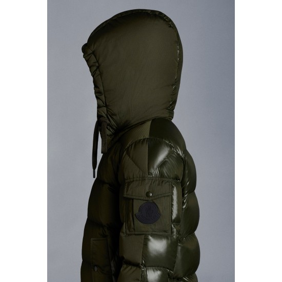 2022 Moncler Deschamps Short Down Jacket Mens Zip Up Hooded Down Puffer Coat Winter Outerwear Army Green