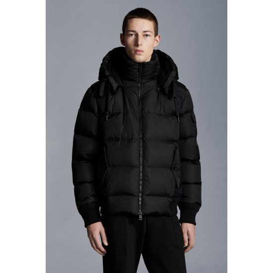 2022 Moncler Deschamps Short Down Jacket Mens Zip Up Hooded Down Puffer Coat Winter Outerwear Black