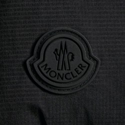 2022 Moncler Giraud Outdoor Short Down Jacket Mens Winter Hooded Puffer Down Coat Outerwear Black