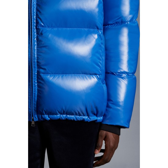 2022 Moncler Guitry Short Down Jacket Hooded Mens Down Puffer Coat Winter Outerwear Sky Blue