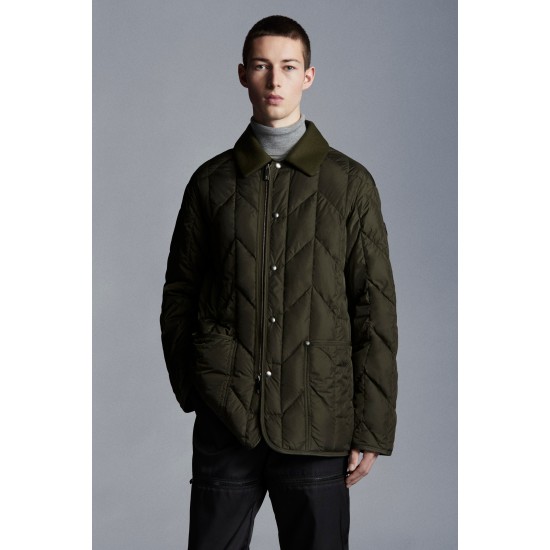 2022 Moncler Moreau Casual Short Down Jacket Mens Down Coat Zip Up Winter Outerwear Army Green