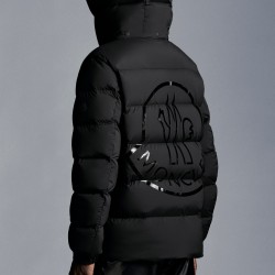 2022 Moncler Pallardy Casual Short Down Jacket Mens Puffer Down Coat Hooded Zip Up Winter Outerwear Black