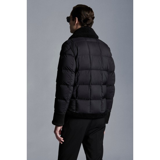 MONCLER Curval Down Jacket Men Winter Down Coat Outerwear Black