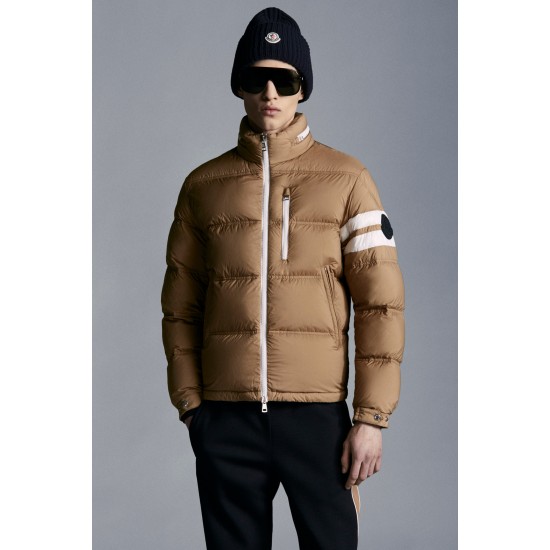 MONCLER Delaume Short Down Jacket Men Puffer Down Coat Winter Outerwear Camel Beige