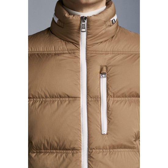 MONCLER Delaume Short Down Jacket Men Puffer Down Coat Winter Outerwear Camel Beige