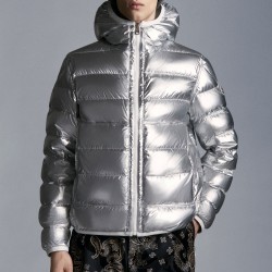 MONCLER Freville Down Jacket Mens Hooded Puffer Down Coat Winter Outerwear Reversible Off White Silver