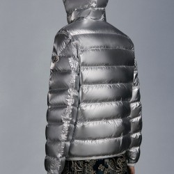 MONCLER Freville Down Jacket Mens Hooded Puffer Down Coat Winter Outerwear Reversible Off White Silver