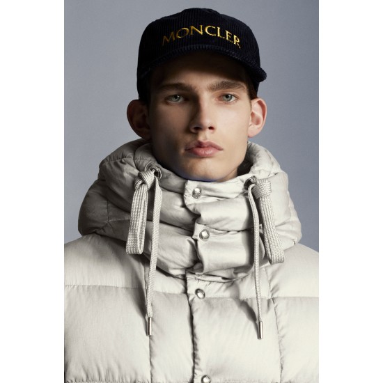 MONCLER Grimblat Short Down Jacket Mens Hooded Puffer Down Coat Winter Outerwear Ivory White