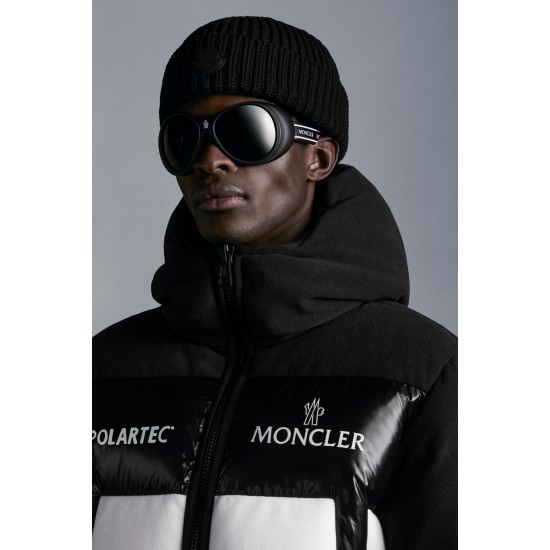 MONCLER Malavoy Short Down Jacket Mens Hooded Puffer Down Coat Winter Outerwear Black White