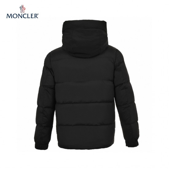 New 22FW Moncler Madeira Hooded Short Black Long Sleeves Down Jacket