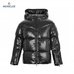 New 23FW Moncler Hooded Long Sleeves Short Down Jacket Black Coats 