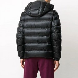 Moncler Logo Patch Hooded Down Puffer Jacket Mens Down Coat Winter Outwear Black 