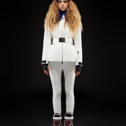 Moncler Down Jacket Women Down Coat Winter Ourtwear With Fur Collar Hat Grennoble White 